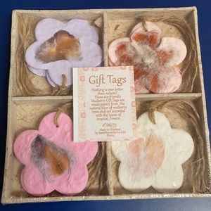 Flower gift tags